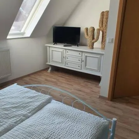 Apartment Schoene In *